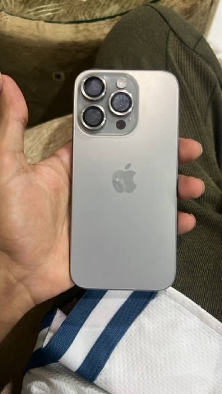 iphone 15 pro 128 gb 1