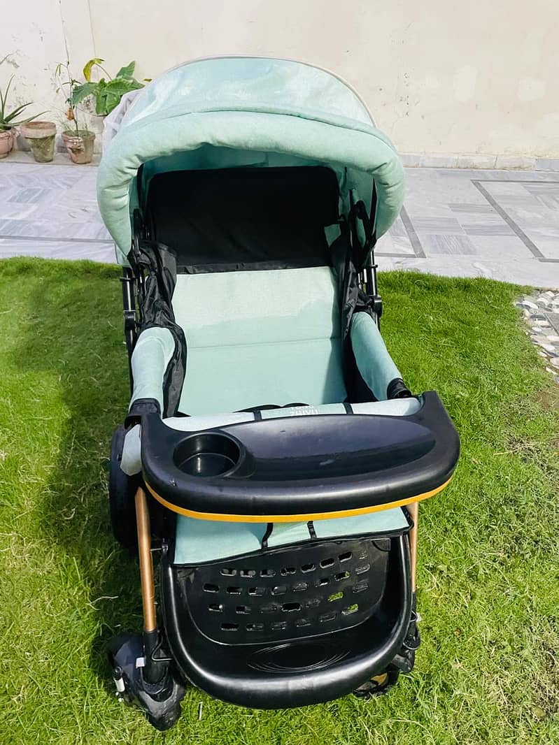 ZHIYU TONG Baby stroller for sale in good condition 7