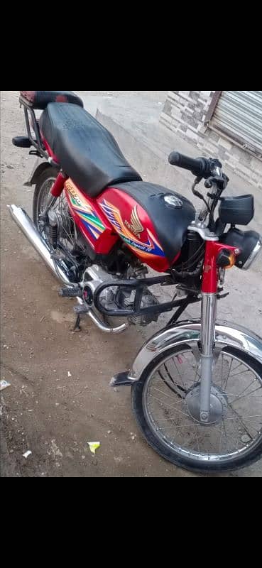 honda cd70 in 100% genuine condition 1