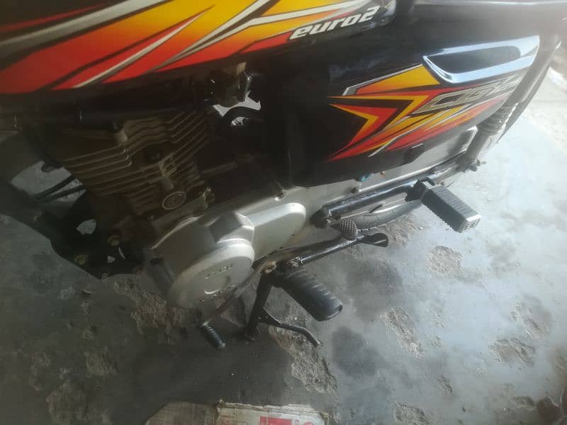 Honda 125cc 1