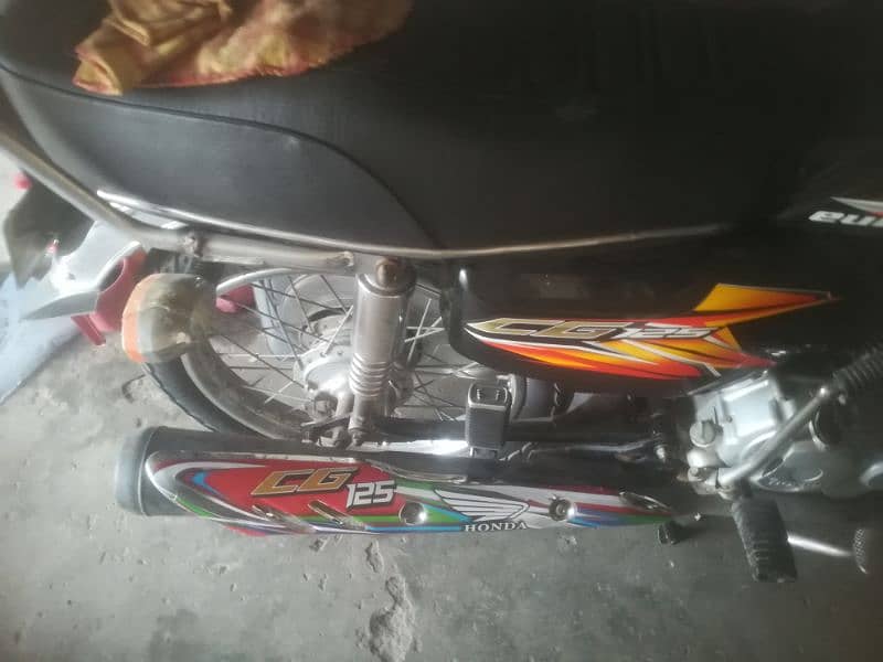 Honda 125cc 3