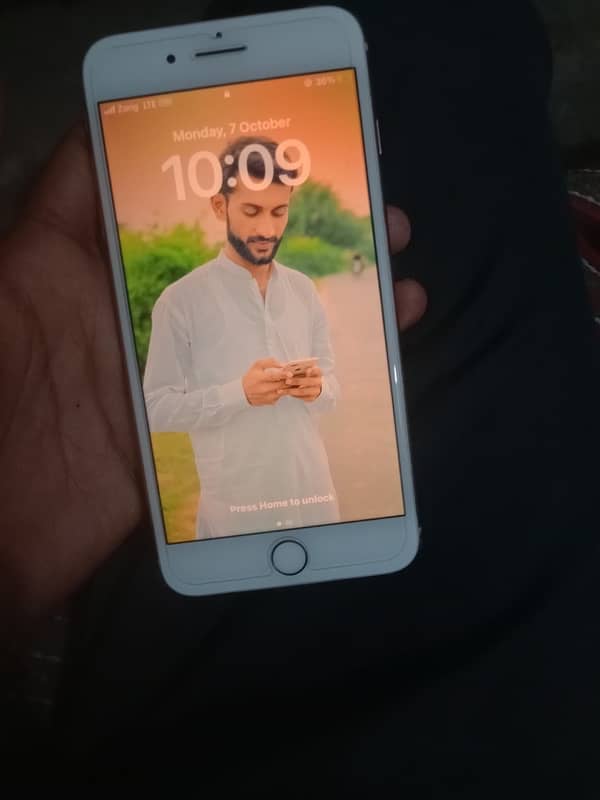 iphone 8 plus only zong sim working 1