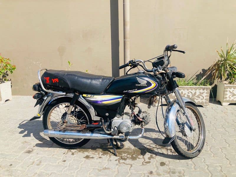 Honda CD 70 2015 For Sale Good Condition 8