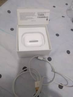 power bank/Air pods 0