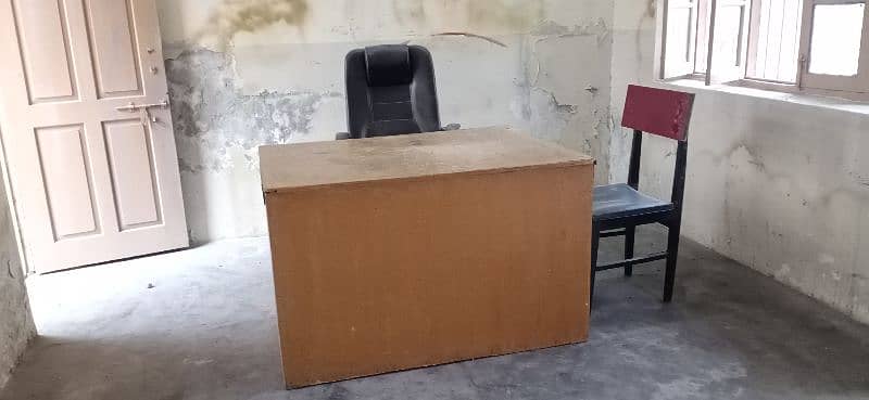 office table for sale 10 hazar price 1