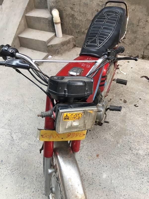 Yamaha bike just rough condition 2