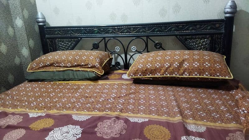 bed with mattress 2