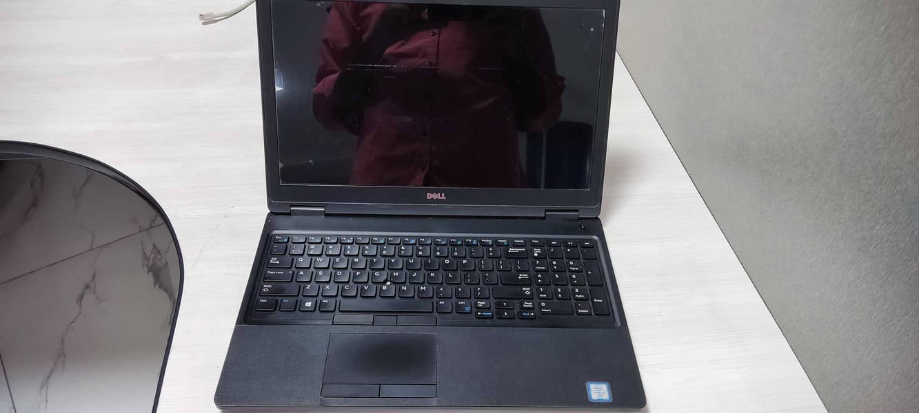 Dell Lattitude 5580 2