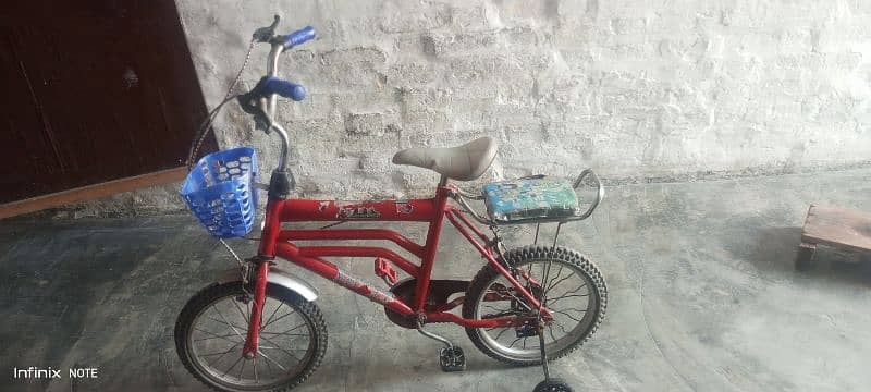 urgent sale. kids cycle in 4500 2