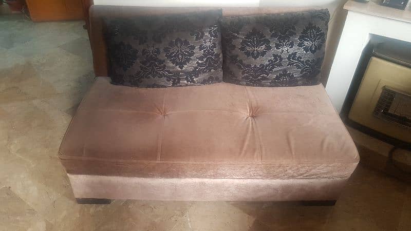 L shaped 7 seater Sofa 0