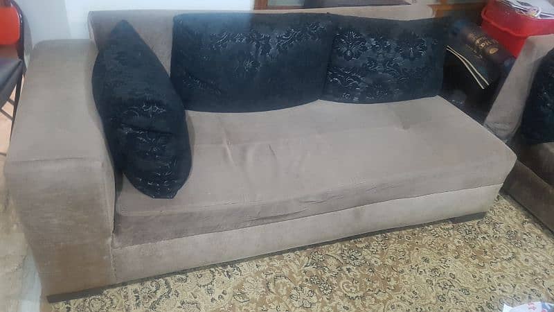 L shaped 7 seater Sofa 1