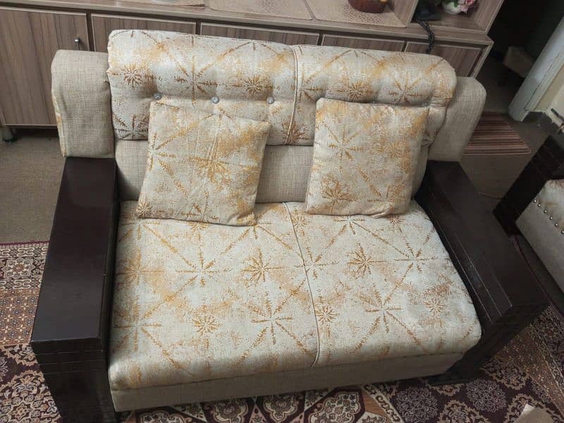 7 seater sofa 1