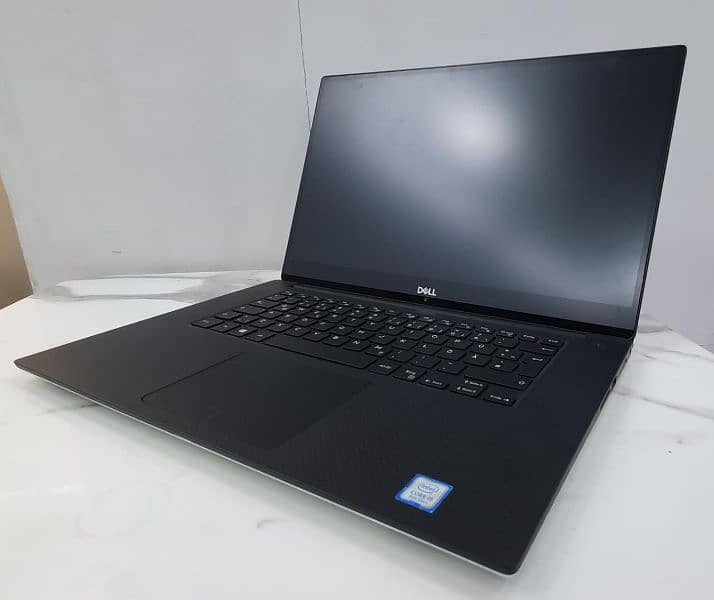 Dell precision 5530

Core i9 | 8gen 2