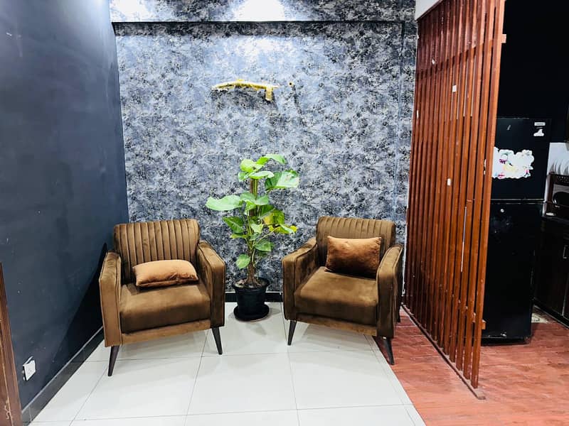 Daily Basis Short Time 2 Bedroom apartment Bahria Town Lahore 11