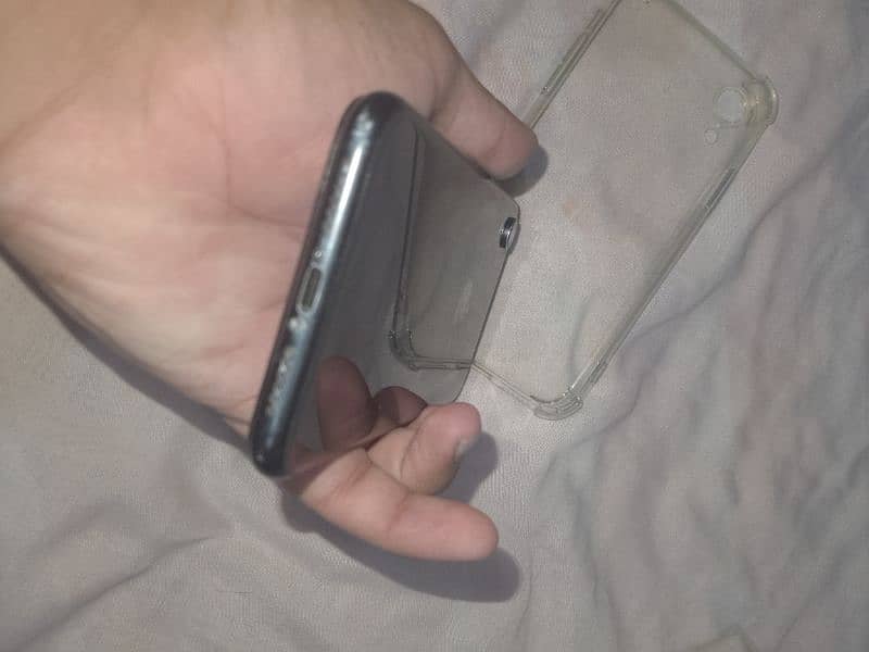 iphone XR 128 gb battery panel change but work 10/10 5