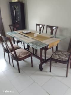 dining table for sale in only 57000