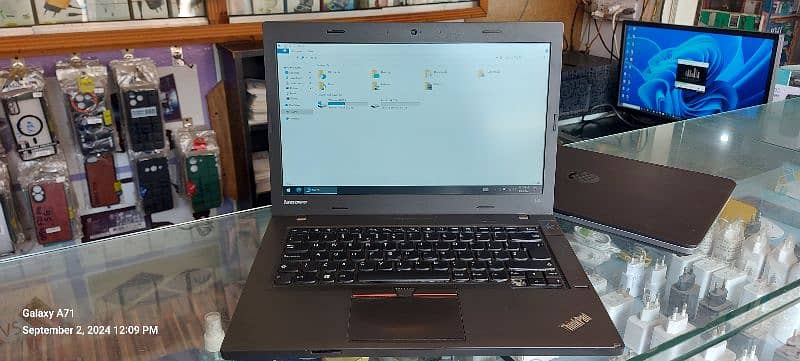 Lenovo Core i5 5th Gen 1