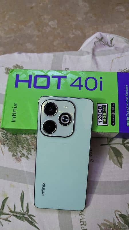 Infinix Hot 40i 1