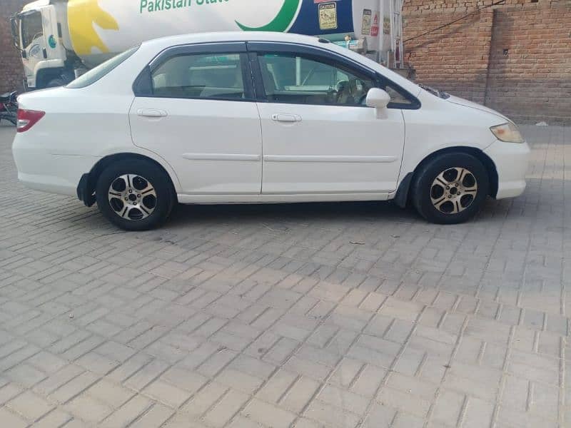 Honda City IDSI 2003 8