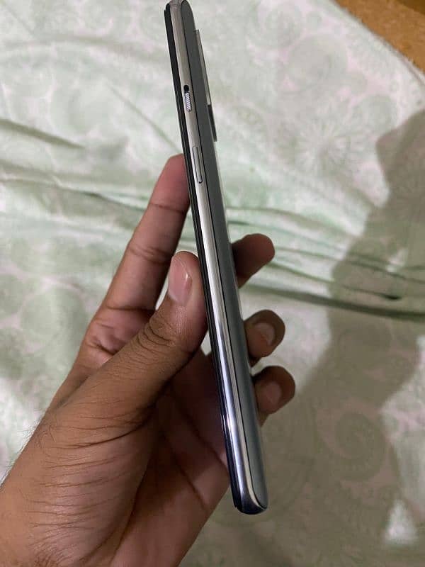 Oneplus 8T 12/256gb PTA 5