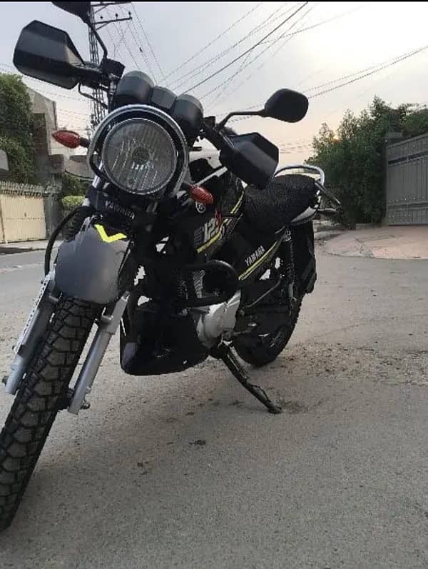 Ybr 125g 2