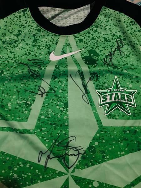 Australia cap Melbourne Stars Shirt With Australian Players Signature 3