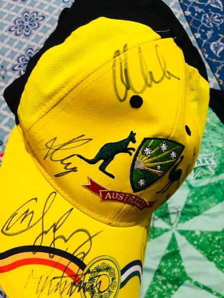 Australia cap Melbourne Stars Shirt With Australian Players Signature 8