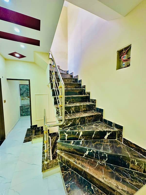 3 Marla Brand New House For Sale In Vital Home DD Block Lahore 5