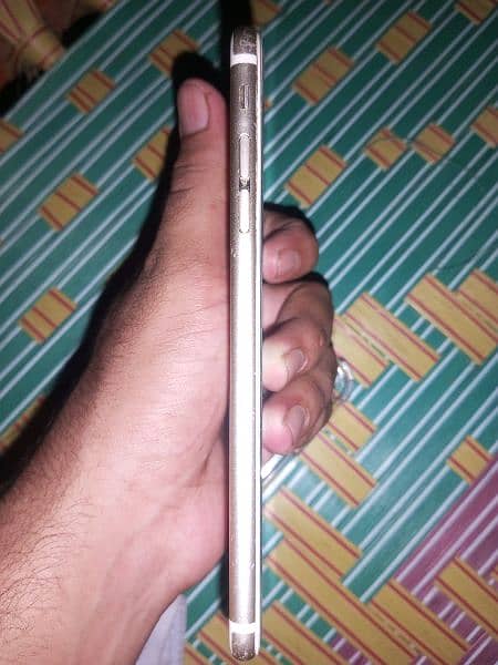 iPhone 6s plus 16 pta approved hai all ok hai 3