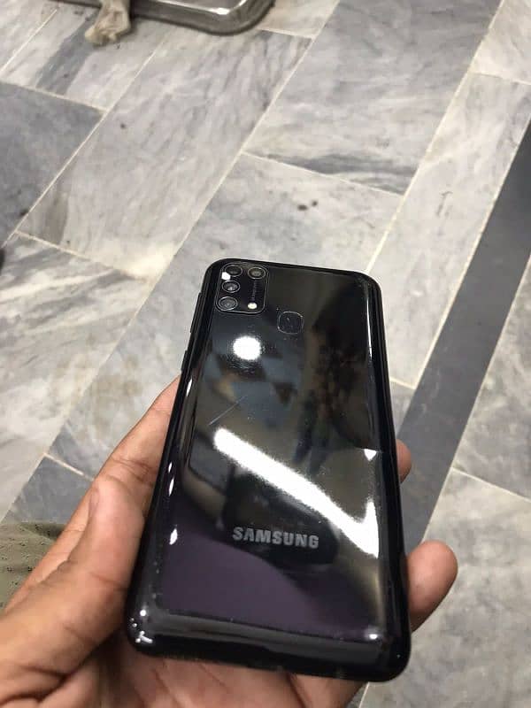 Samsung galaxy M31 with Box 1