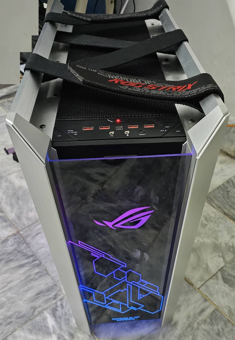 Asus ROG Strix Helios White Edition GX601 RGB ATX/EATX Mid-Tower Gamin 6