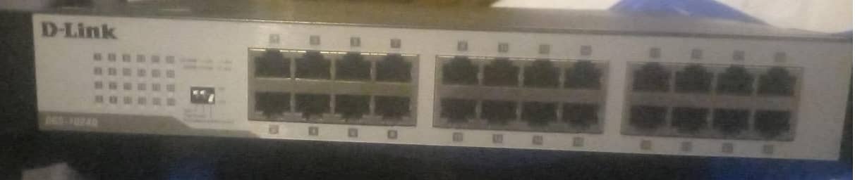 24 Port D Links Networking Switch for sell 1