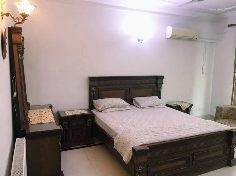 4 Bedroom With Servants Quarters 3600 Executive Apartment Flat In F 11 Available For Rent 4th 2nd Floor 12