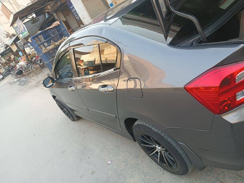 Honda City IVTEC 2018 3