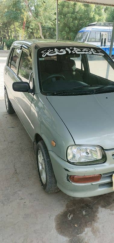 Daihatsu Cuore 2010 3