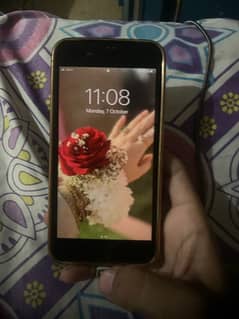 IPhone 6s Plus 64gb PTA approve family used mobile