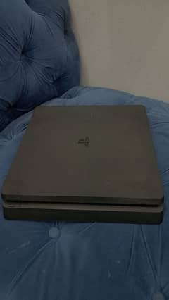 PS4 slim 1tb 0