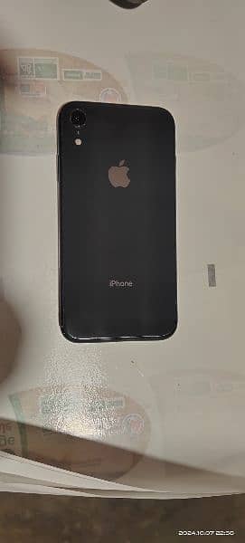 iphone xr black 64 6