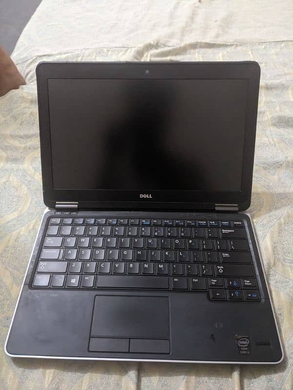 Dell latitude Core i5 4th generation 1