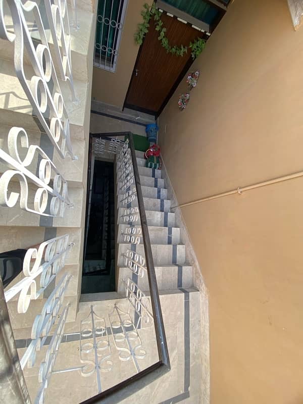 House for sale in orangi town sec#15/D Near fuji hotel 18