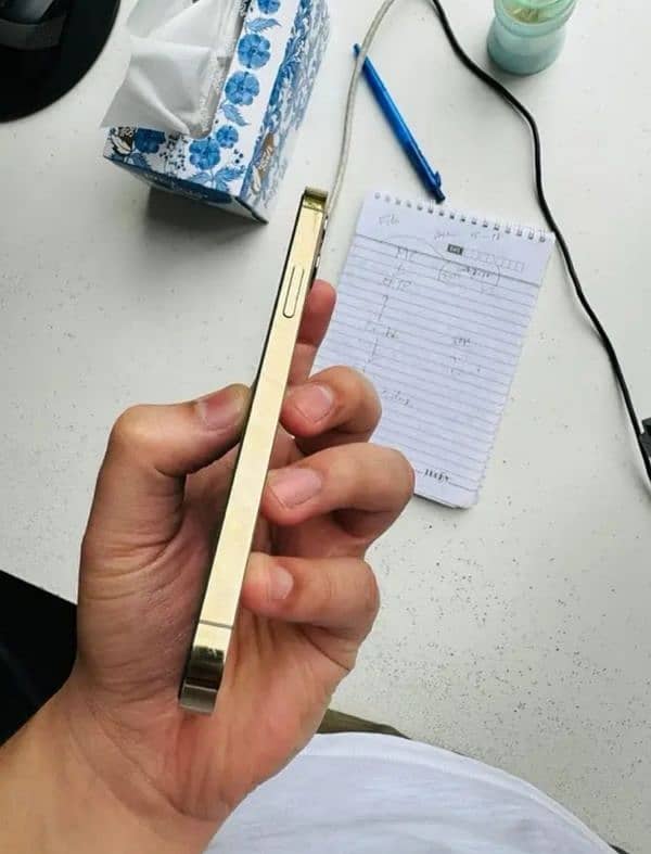 iphone 12 pro Non PTA 5