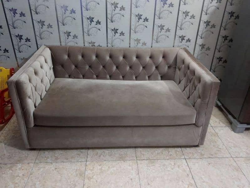 1 seater 2 seater sofa 0