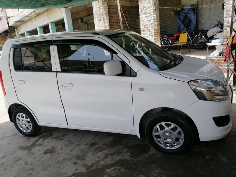 Suzuki Wagon R 2018 Bamper to bamper genuine 1