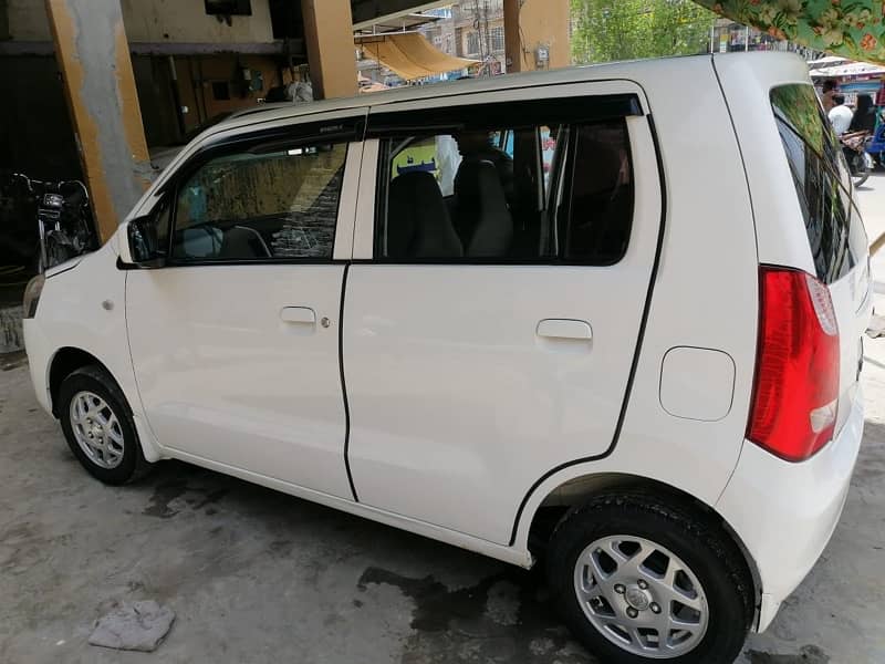 Suzuki Wagon R 2018 Bamper to bamper genuine 10