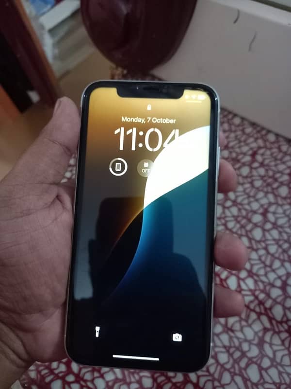 iPhone XR jv 8