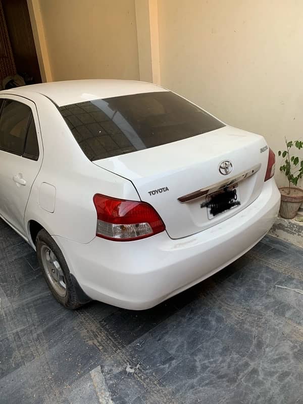 Toyota Belta 2007 1