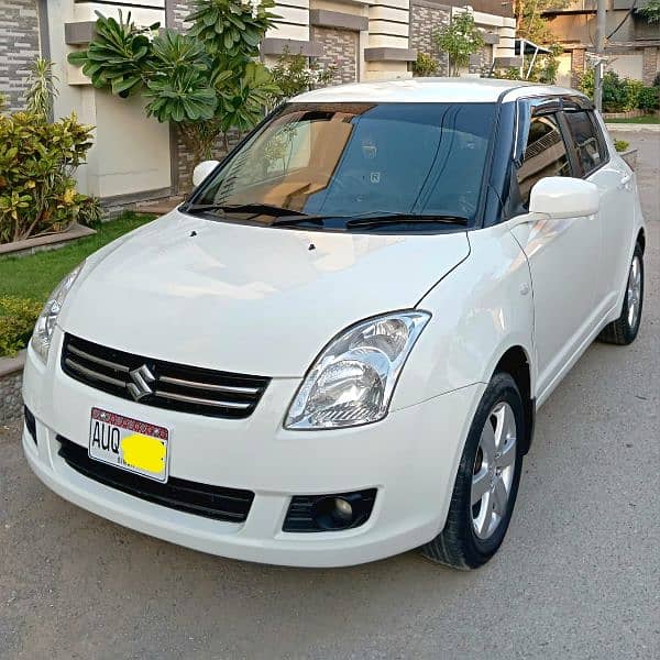 Suzuki Swift 2010 1