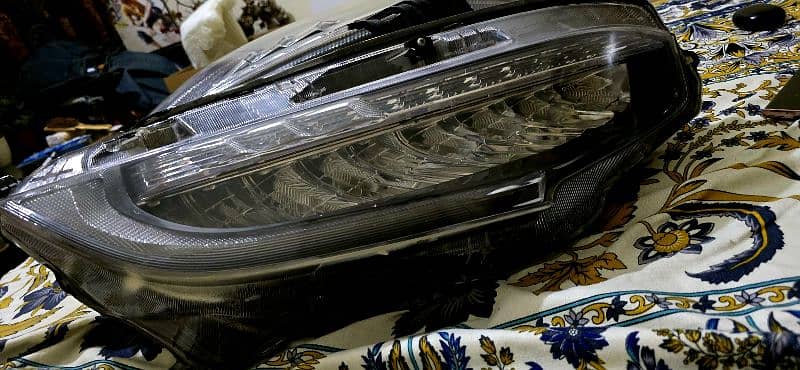 Honda Civic X Latest Headlights (Sequential LED] 0