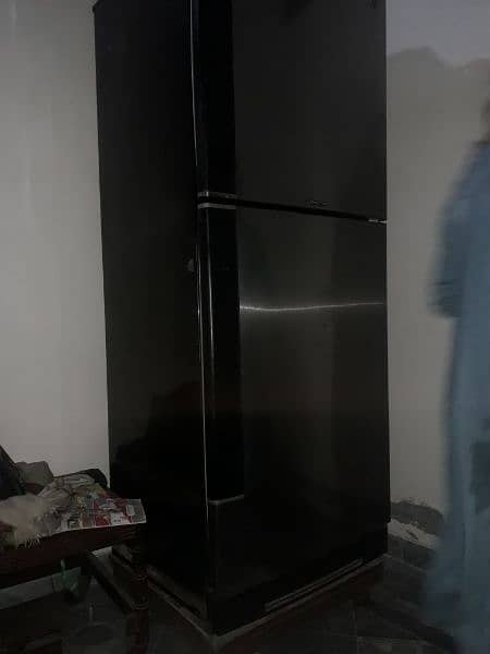 fridge new condition pel 3