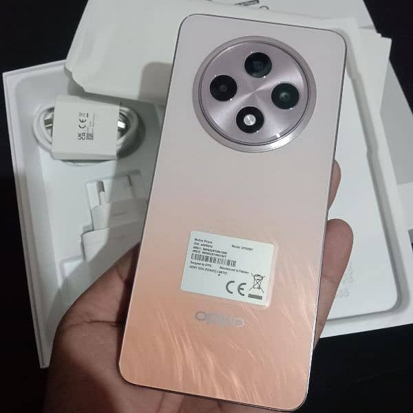 OPPO Reno 12 F 8/256 2